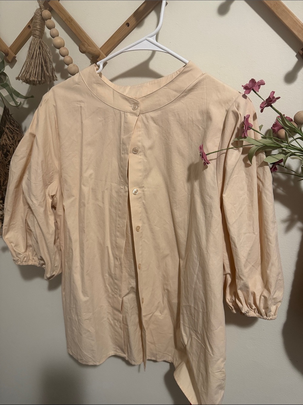Neutral Cream Button-Front Women's Blouse